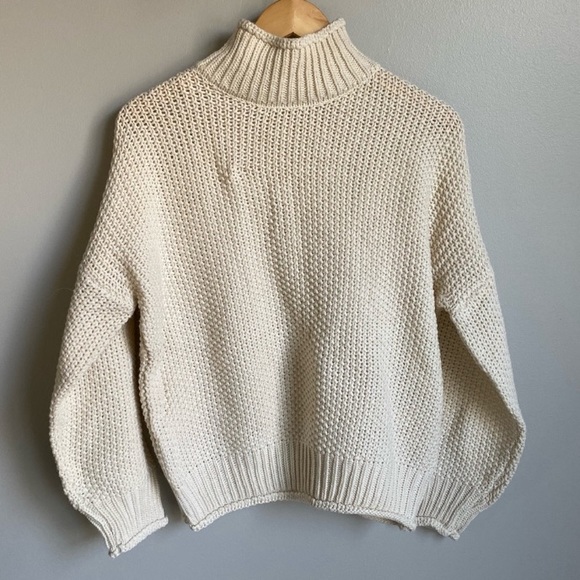 🔹New🔹High Neck Sweater - Picture 5 of 6